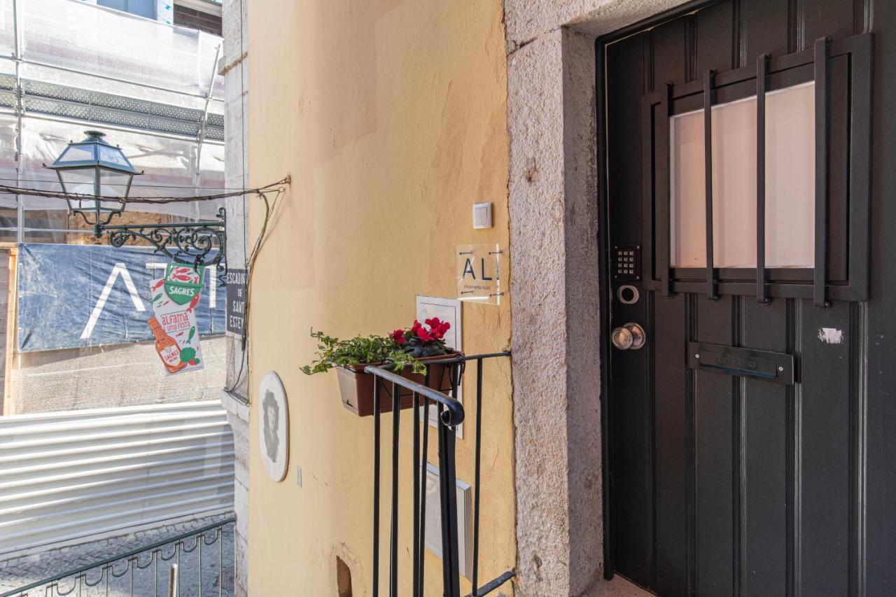 Studio In Alfama By Lucky Surface Lisboa المظهر الخارجي الصورة